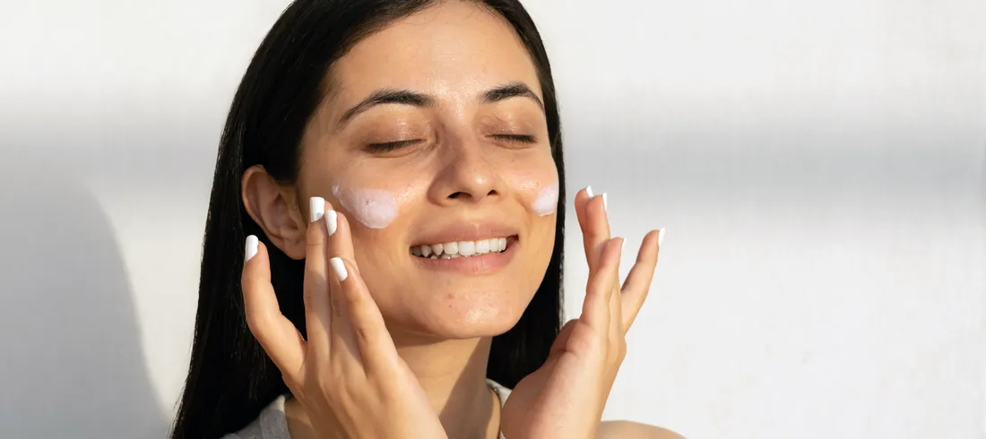Best Skincare Tips for Oily and Acne-Prone Skin in 2025 Best Skincare Tips for Oily and Acne-Prone Skin in 2025